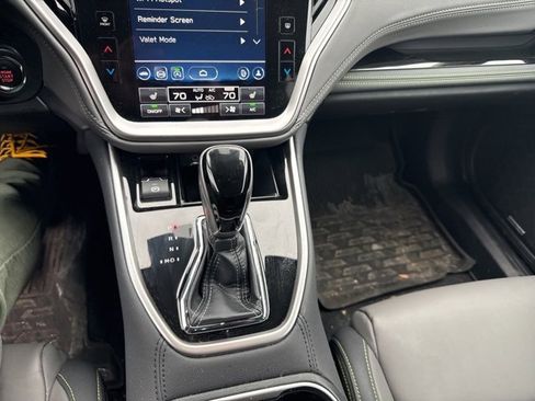 Used 2024 Subaru Outback Limited image 8