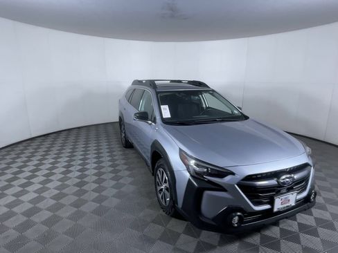 Certified 2023 Subaru Outback Premium AWD/4WD image 2