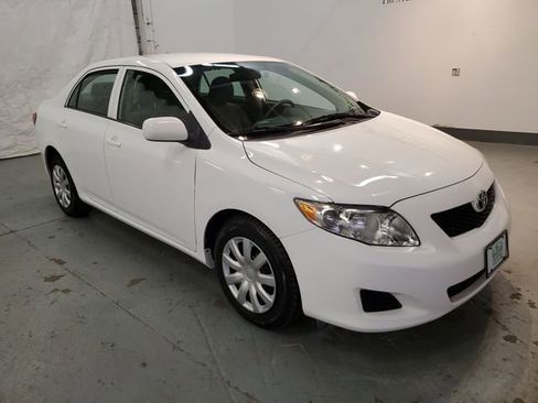 Used 2010 Toyota Corolla LE image 8
