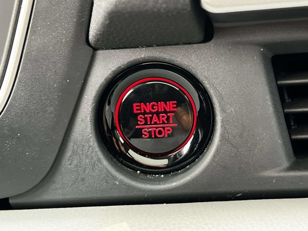 Used 2023 Honda Pilot Elite image 29