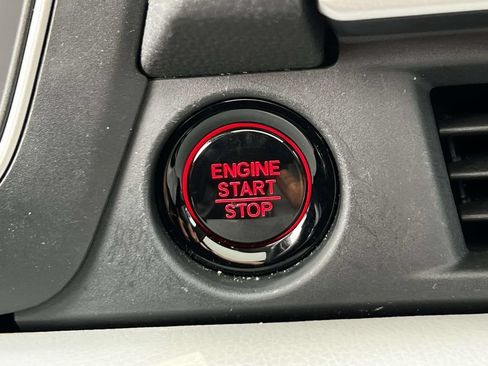 Used 2023 Honda Pilot Elite image 29