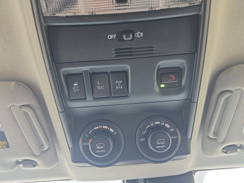 Used 2024 Toyota 4Runner TRD Off-Road image 27