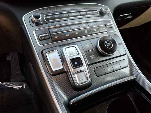 Used 2023 Hyundai Santa Fe SEL image 20