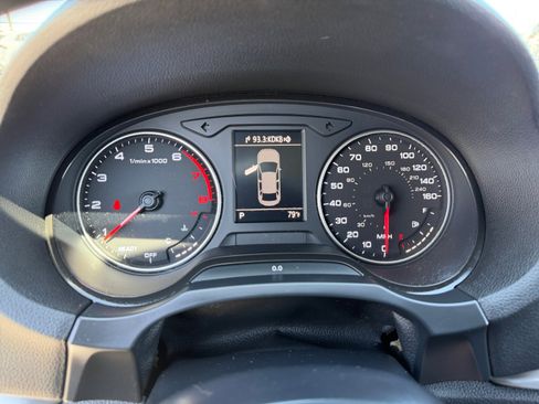 Used 2016 Audi A3 1.8T Premium image 11