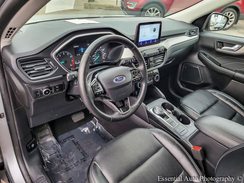 Used 2022 Ford Escape SEL FWD image 8