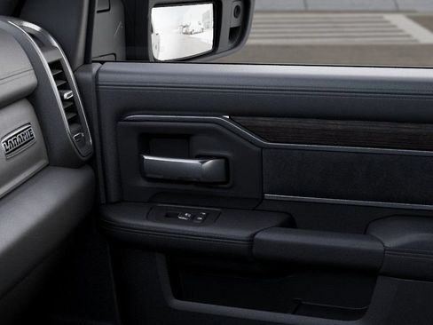 New 2026 RAM 3500 Laramie AWD/4WD image 25
