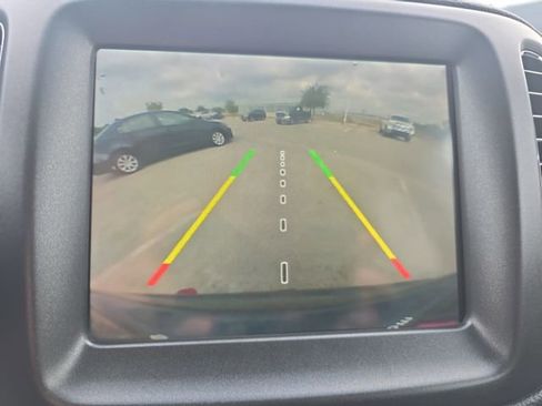 Used 2018 Jeep Compass Trailhawk w/ Cold Weather Group image 22