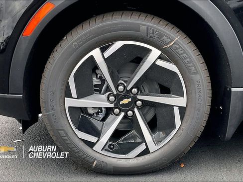 New 2026 Chevrolet Equinox EV LT AWD/4WD image 12