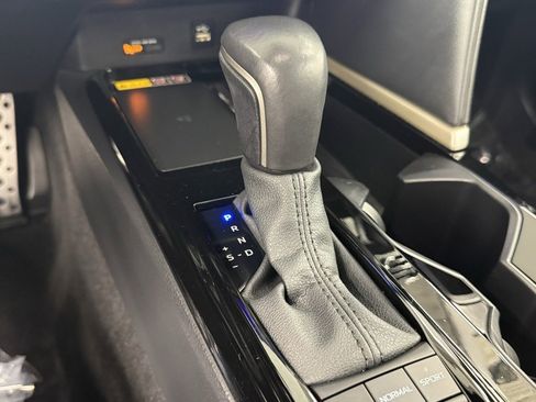 Used 2025 Toyota Camry XSE image 25