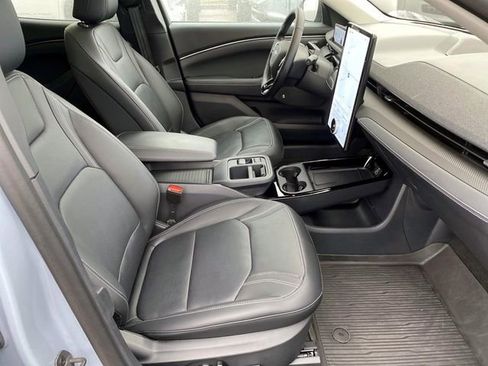 Used 2025 Ford Mustang Mach-E Premium w/ Interior Protection Package image 25