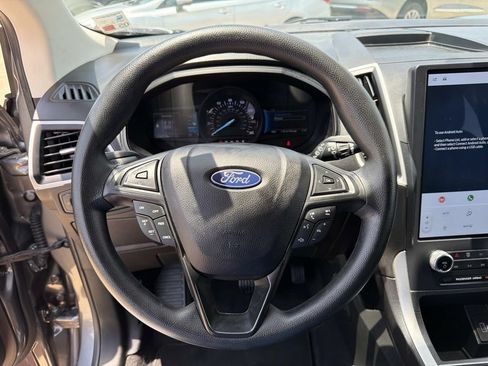 Used 2022 Ford Edge SE w/ Black Appearance Package AWD/4WD image 25