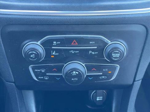 Used 2015 Dodge Charger SXT w/ Premium Group image 14