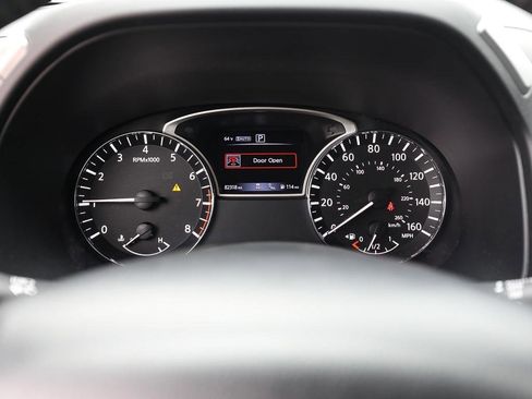Used 2019 Nissan Pathfinder SL AWD/4WD image 13
