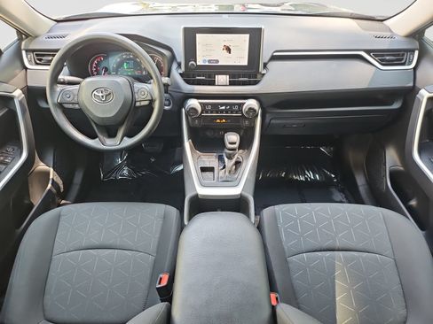 Used 2023 Toyota RAV4 XLE FWD image 10