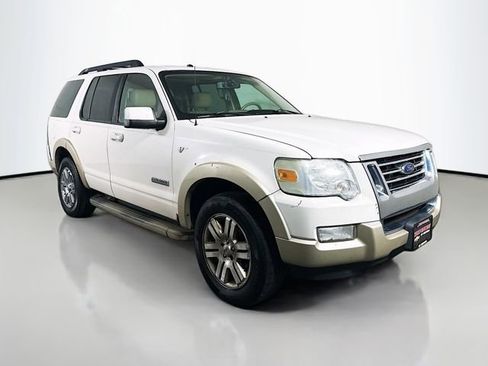 Used 2008 Ford Explorer Eddie Bauer image 2