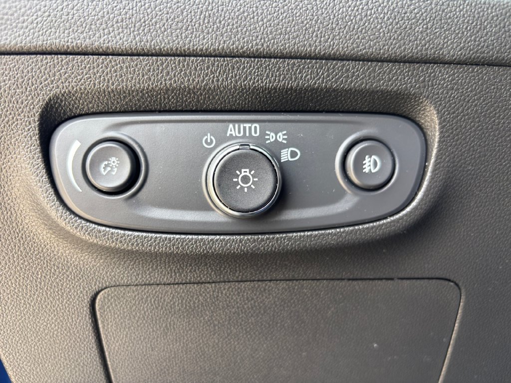 Used 2023 Buick Encore GX Select FWD image 20