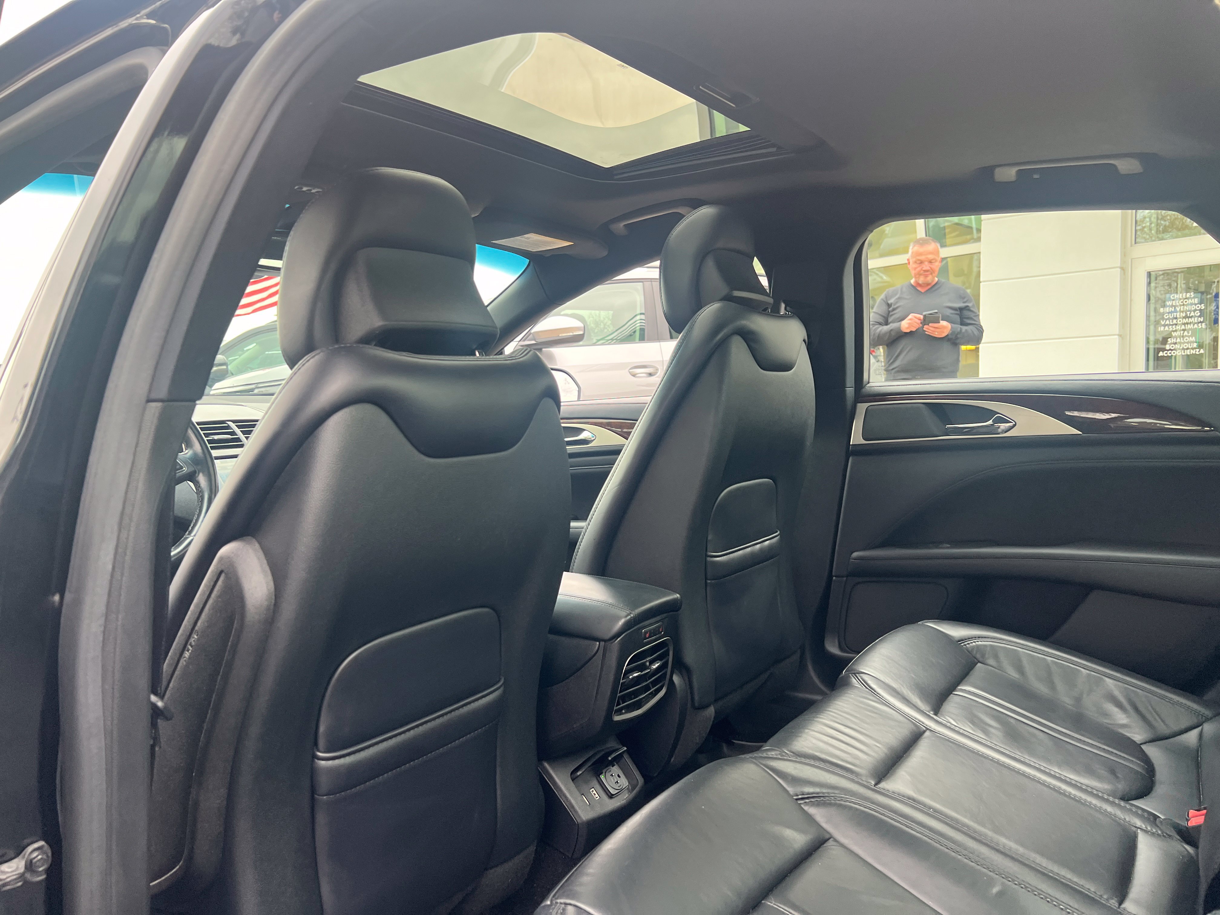 Used 2018 Lincoln MKZ Select w/ Select Plus Package FWD image 45