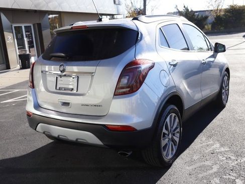 Used 2019 Buick Encore Preferred image 3