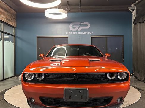 Used 2021 Dodge Challenger SXT w/ Blacktop Package image 8