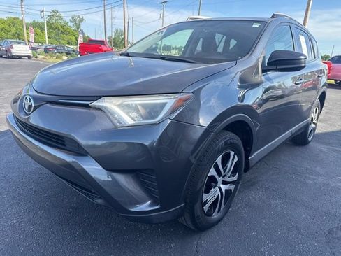 Used 2016 Toyota RAV4 LE AWD/4WD image 7
