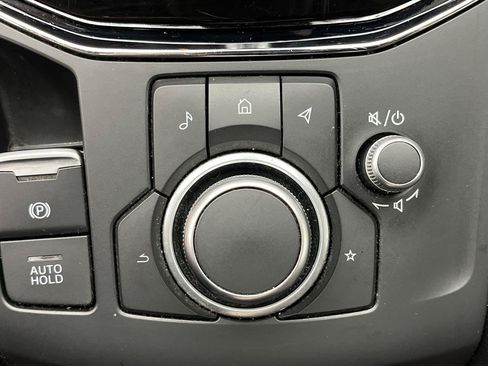 Certified 2025 MAZDA CX-5 AWD 2.5 S w/ Preferred Package image 18