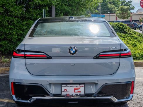 Used 2023 BMW 740i RWD image 28