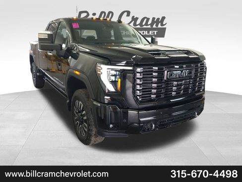 Used 2026 GMC Sierra 2500 Denali Ultimate w/ LPO, GMC Protection Package AWD/4WD image 3