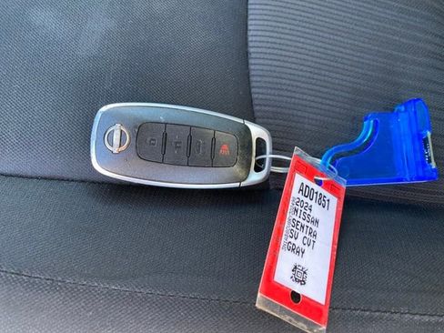 Used 2024 Nissan Sentra SV image 26