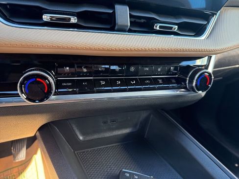 New 2026 Chevrolet Equinox ACTIV w/ Convenience Package III image 25