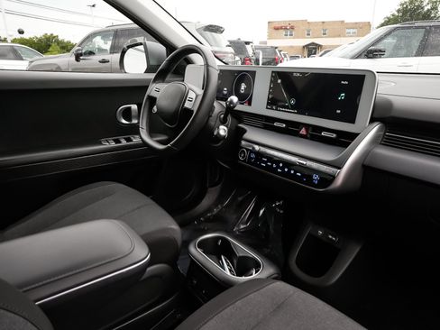 Used 2024 Hyundai Ioniq 5 SEL AWD/4WD image 44