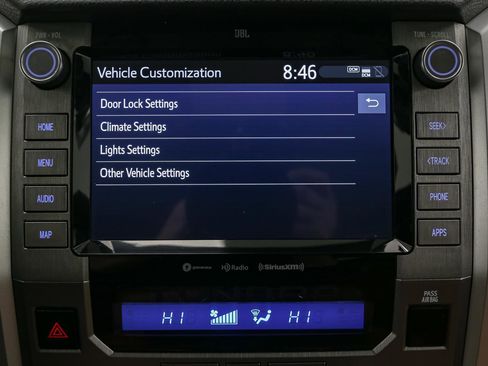 Used 2020 Toyota Tundra 4x4 CrewMax image 26