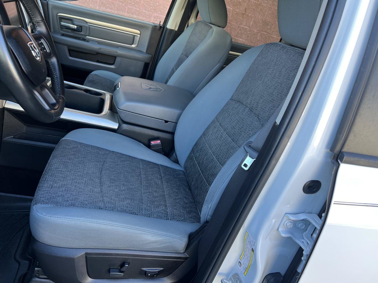 Used 2017 RAM 1500 Big Horn AWD/4WD image 20
