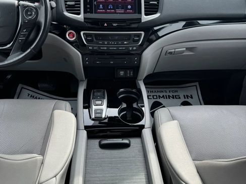 Used 2017 Honda Pilot Elite image 51