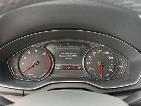 Used 2023 Audi Q5 2.0T Premium w/ Convenience Package AWD/4WD image 21