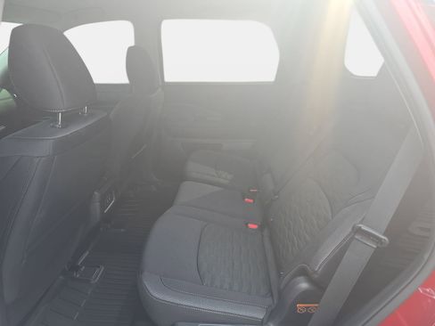 Used 2026 Nissan Pathfinder SV AWD/4WD image 14