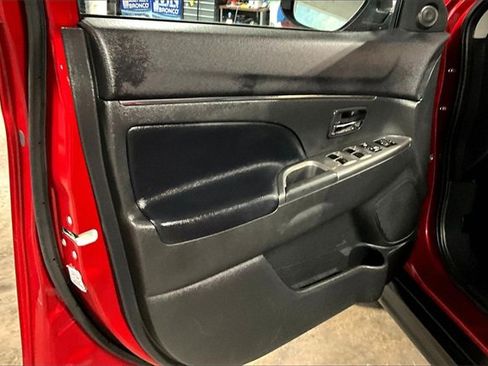 Used 2022 Mitsubishi Outlander Sport SE image 18