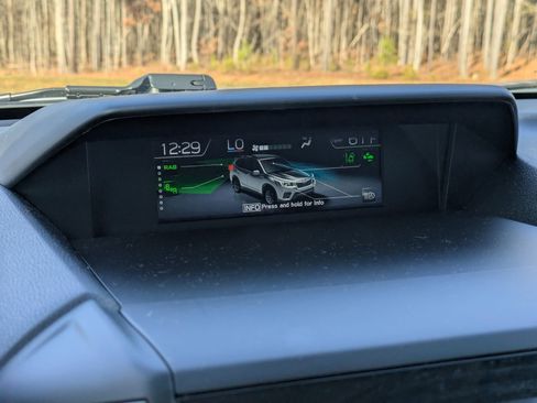 Used 2023 Subaru Forester Sport image 20