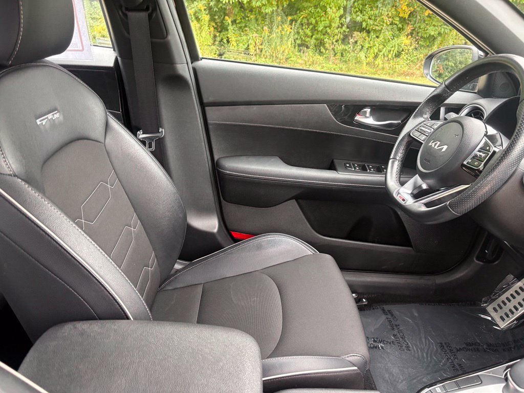 Used 2023 Kia Forte GT-Line FWD image 29
