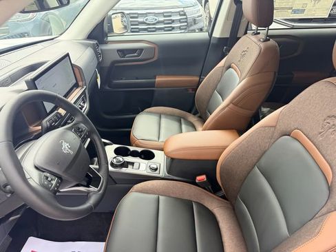 New 2026 Ford Bronco Sport Outer Banks image 19