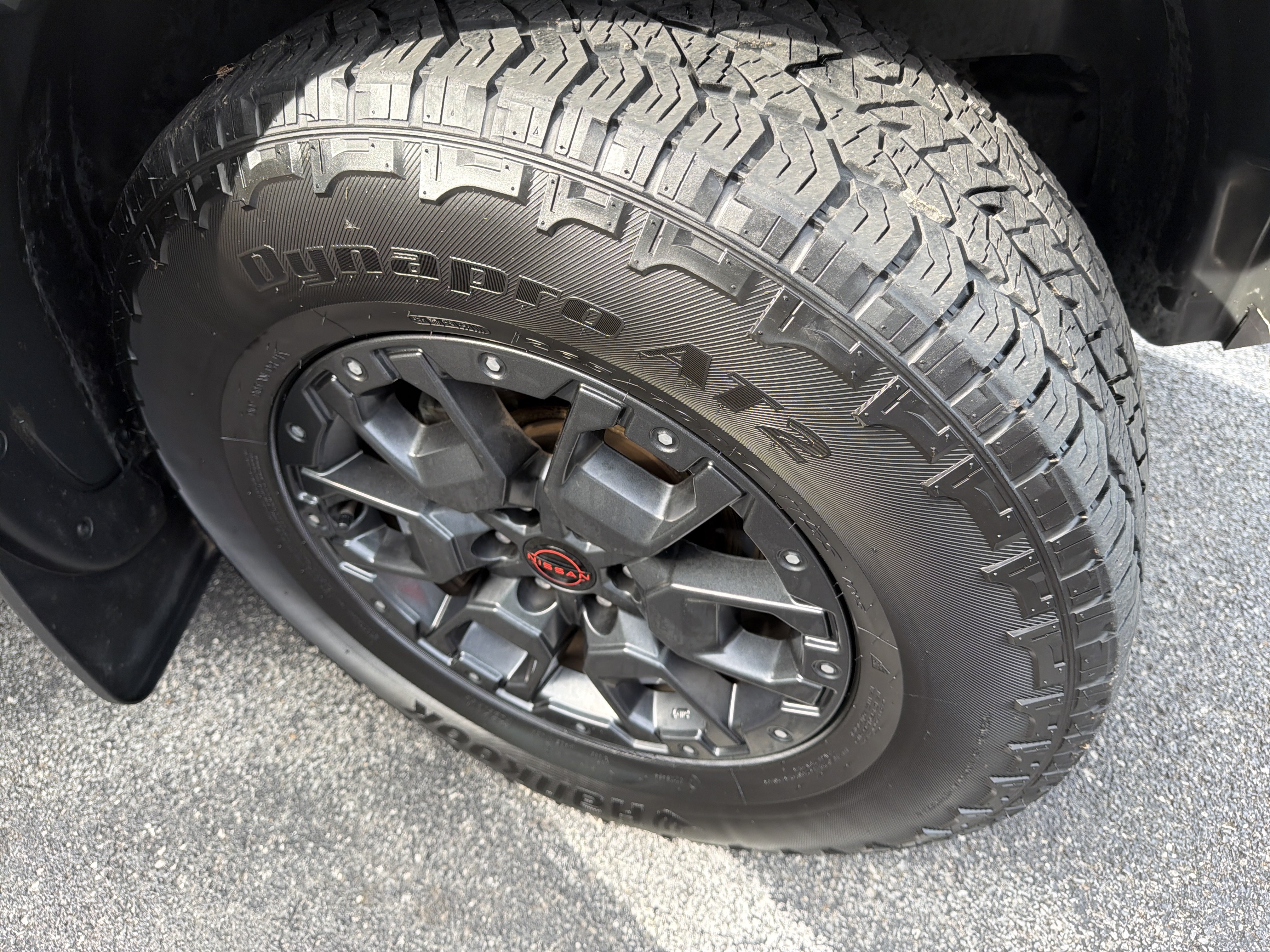 Used 2024 Nissan Frontier PRO-4X w/ Pro Premium Package AWD/4WD image 12