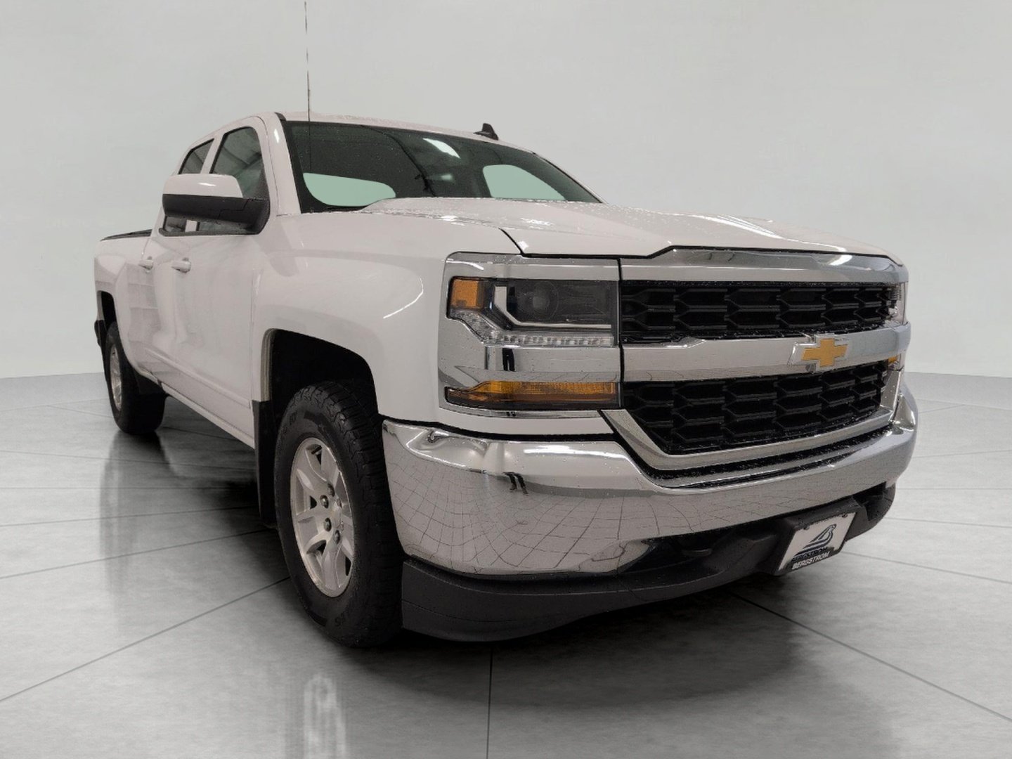 Used 2018 Chevrolet Silverado 1500 LT w/ Trailering Package RWD image 1