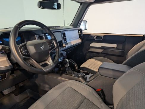Used 2023 Ford Bronco Outer Banks w/ Sasquatch Package image 13