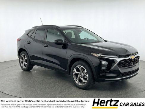 Used 2025 Chevrolet Trax LT w/ LT Convenience Package FWD image 1