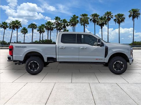 New 2026 Ford F350 Platinum w/ Tremor Off-Road Package image 9
