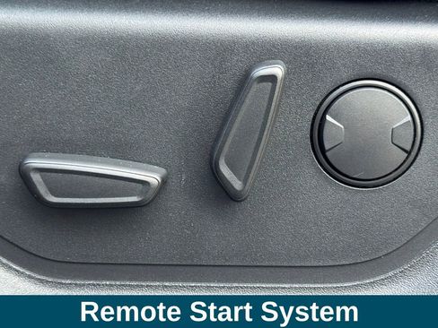 Used 2019 Ford F150 XLT w/ Equipment Group 302A Luxury image 19