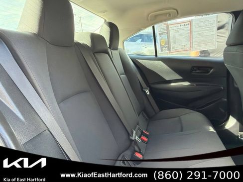 Used 2025 Toyota Corolla LE FWD image 13