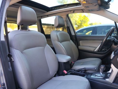 Used 2017 Subaru Forester 2.5i Limited w/ Popular Package #2 image 48