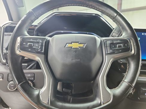 Used 2024 Chevrolet Silverado 2500 LT AWD/4WD image 22