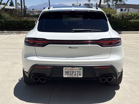 Used 2022 Porsche Macan AWD/4WD image 4