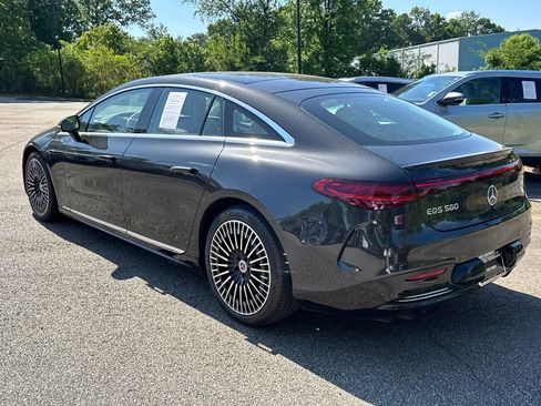 Used 2023 Mercedes-Benz EQS 580 4MATIC Sedan w/ Executive Rear Seat Package image 5